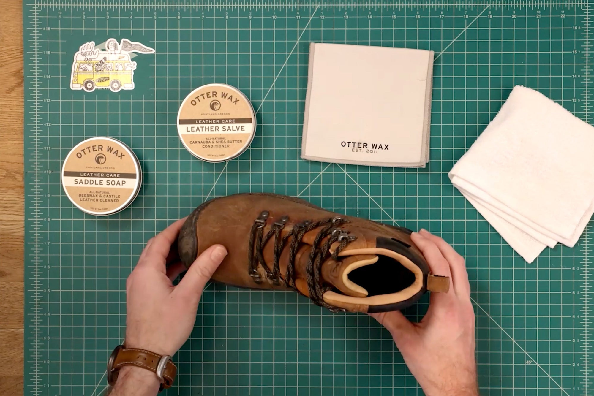 How to Clean Leather Shoes