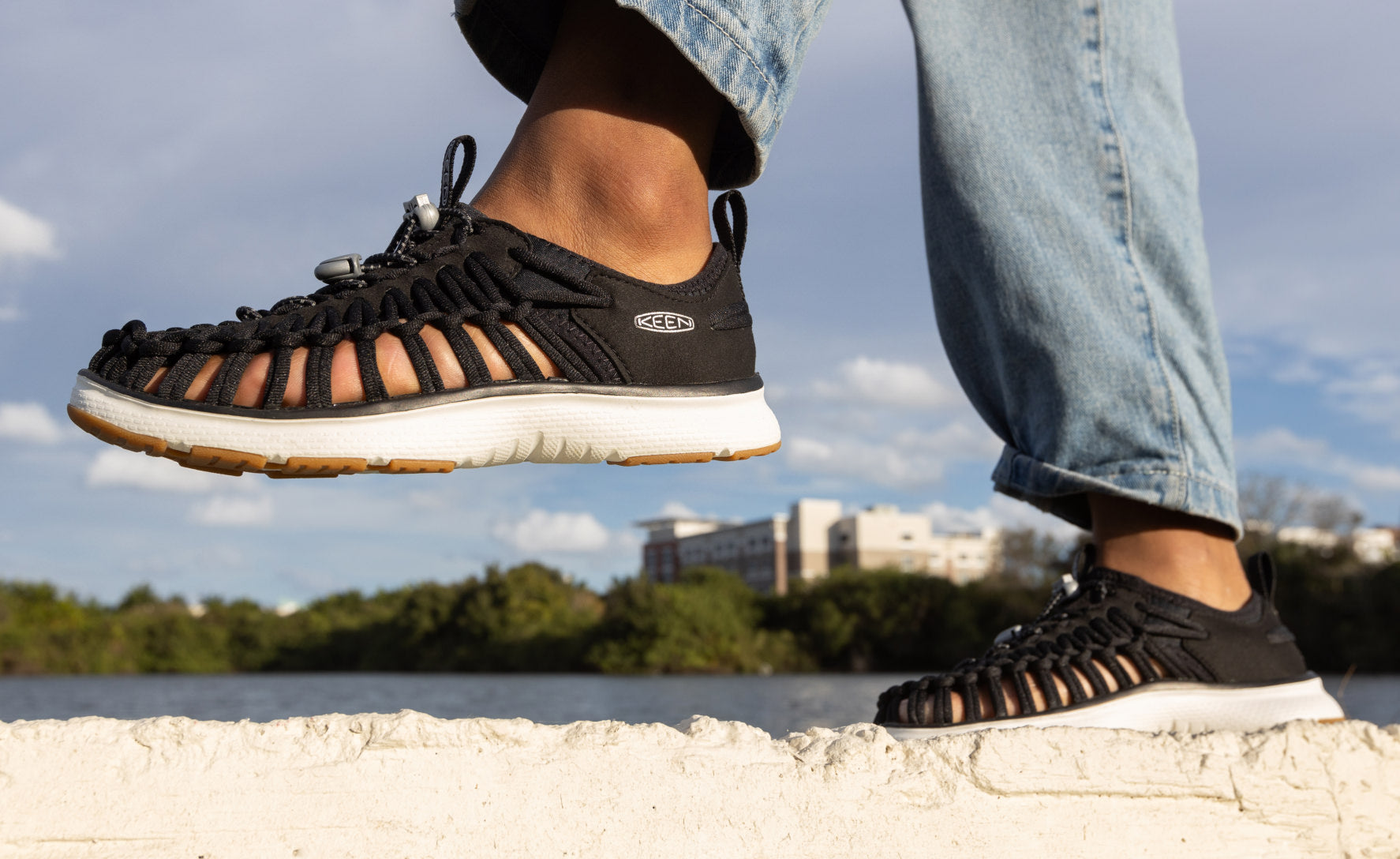 Women's UNEEK O3 Black/Star White Sandal | KEEN | KEEN Footwear