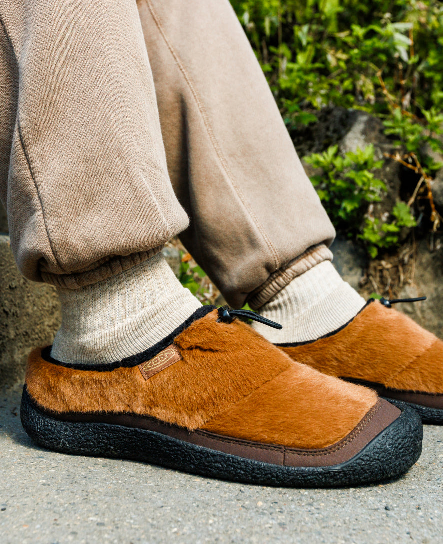 Men's Howser III Slide | Bison/Black | KEEN Footwear