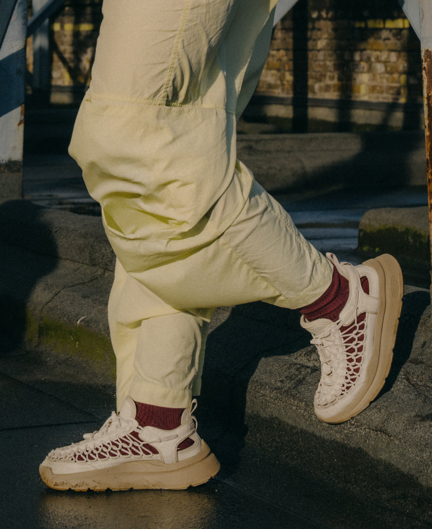 Men's UNEEK WK Sneaker | Birch/Plaza Taupe | KEEN Footwear