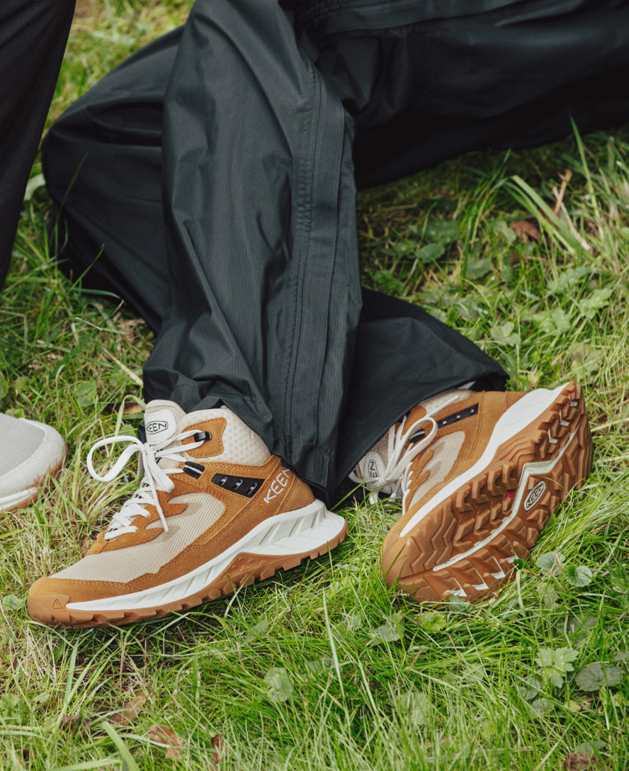 Women's Hightrail Waterproof Hiking Boot | Birch/Daffodil | KEEN