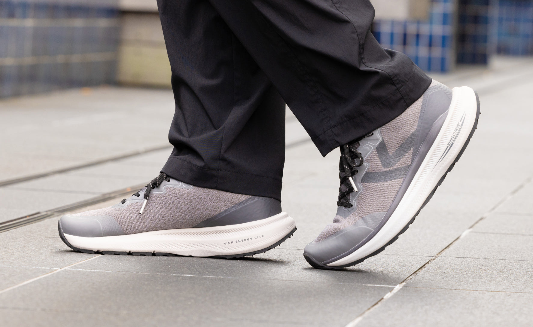 Men's WK500 Walking Shoe | Winter Moss/Plaza Taupe | KEEN Footwear