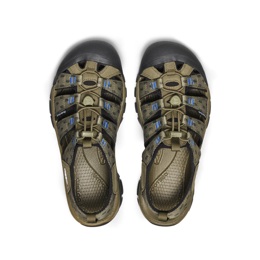 Men's Newport Retro Sandal x Études Studio | Etudes Olive | KEEN