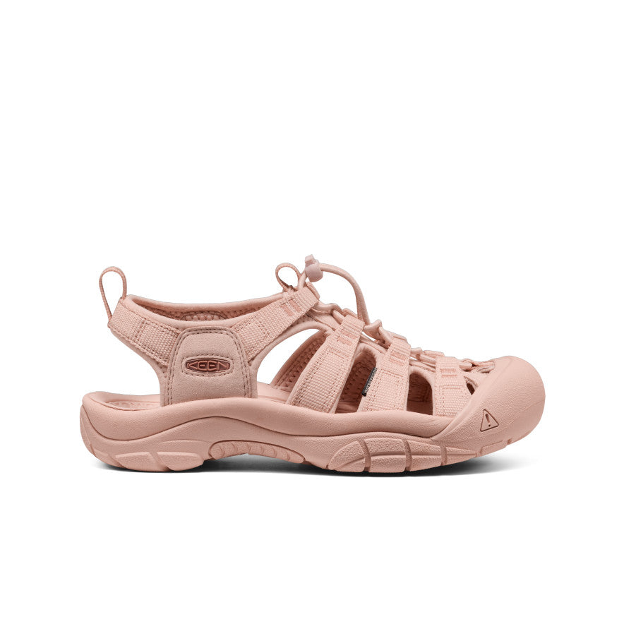 【keeno】at dusk Women's Newport H2 | Monochrome/Cameo Rose | KEEN Footwear
