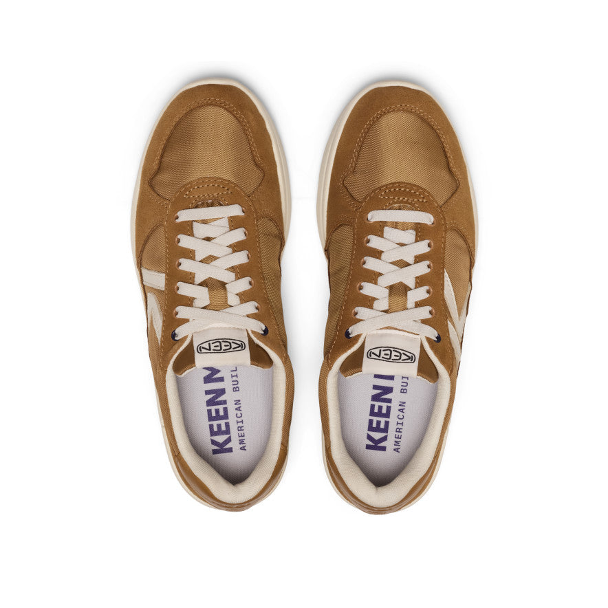 キングコングめんこ Men's KM2 Jogger | Chipmunk/Birch | KEEN Footwear