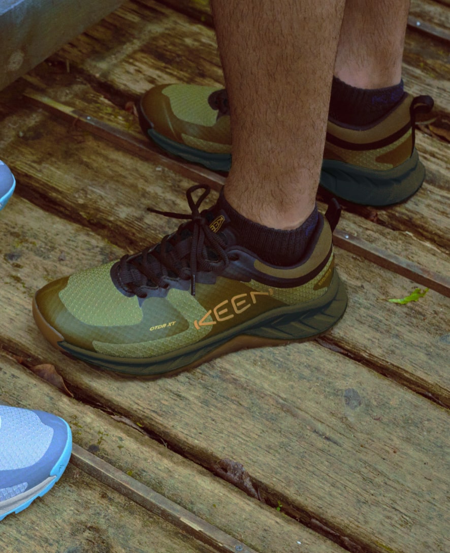 (取寄) キーン メンズ Wp KEEN men KEEN Versacore WP Dark Olive/Antique Moss Men's Versacore Hiking Boot | Black/Grey | KEEN Footwear