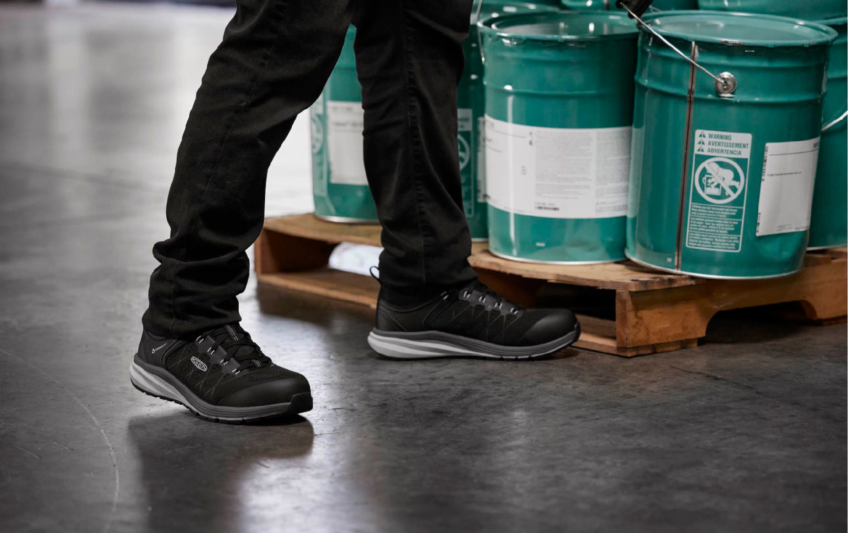 Men's Black Work Sneaker Boots - Vista Energy Mid | KEEN Footwear