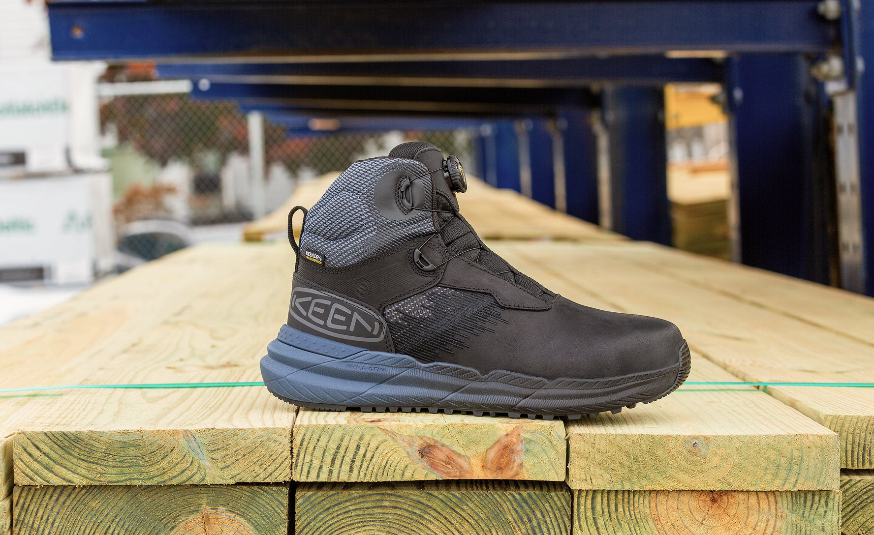 keen　 靴　ブラック Men's Snapline CF Waterproof Boot (Carbon Toe) | Vintage Indigo