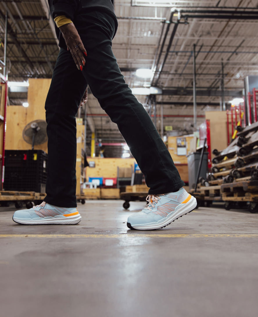 Women's Speedworks Work Sneaker (Carbon Toe) | Skyway/Black | KEEN