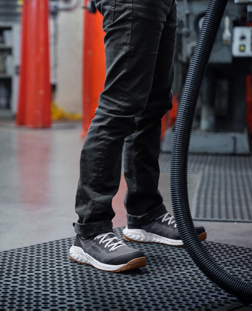 Men's Arvada Shift Work Sneaker | Grey | KEEN Footwear