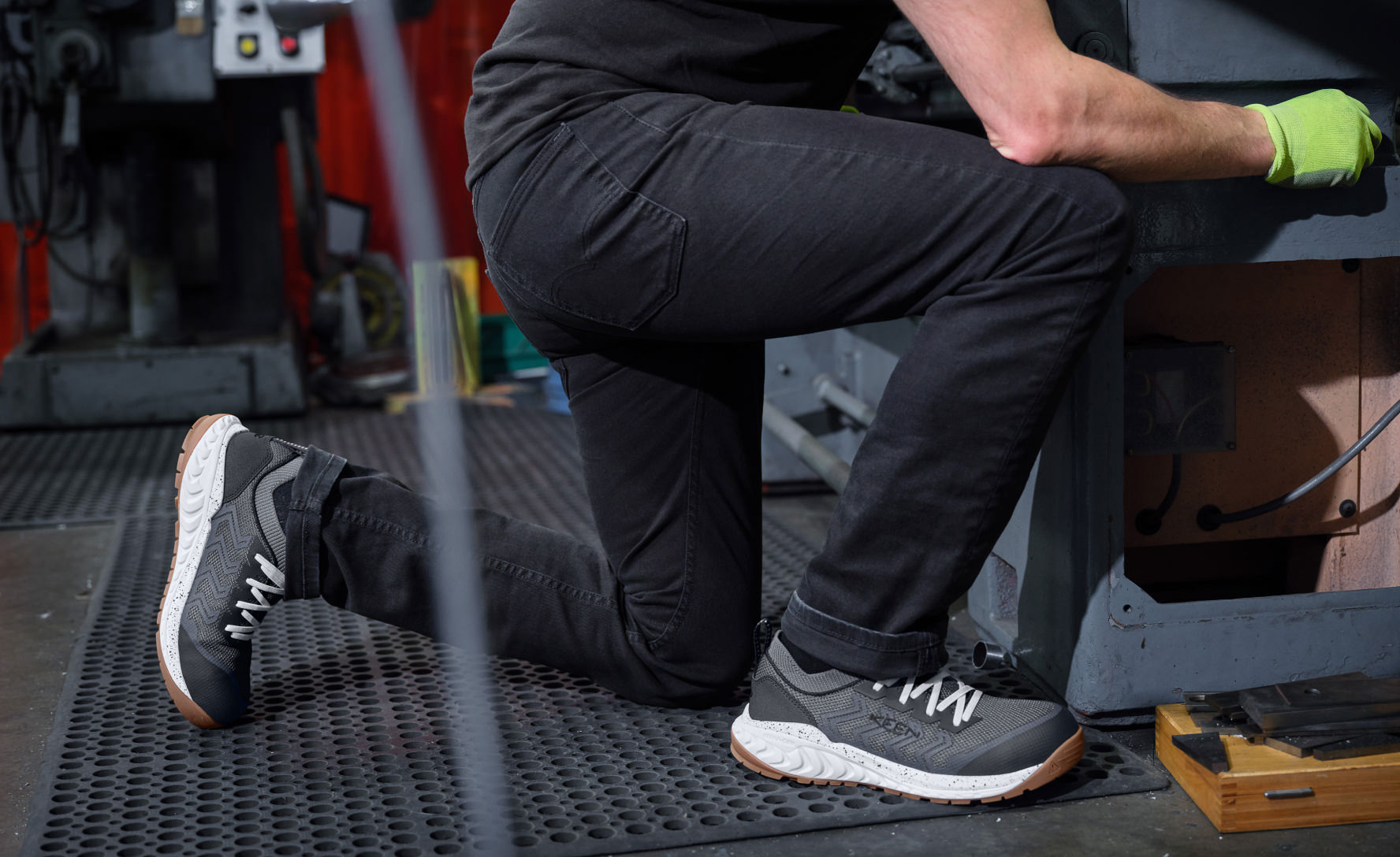 Men's Arvada Shift Work Sneaker | Grey | KEEN Footwear