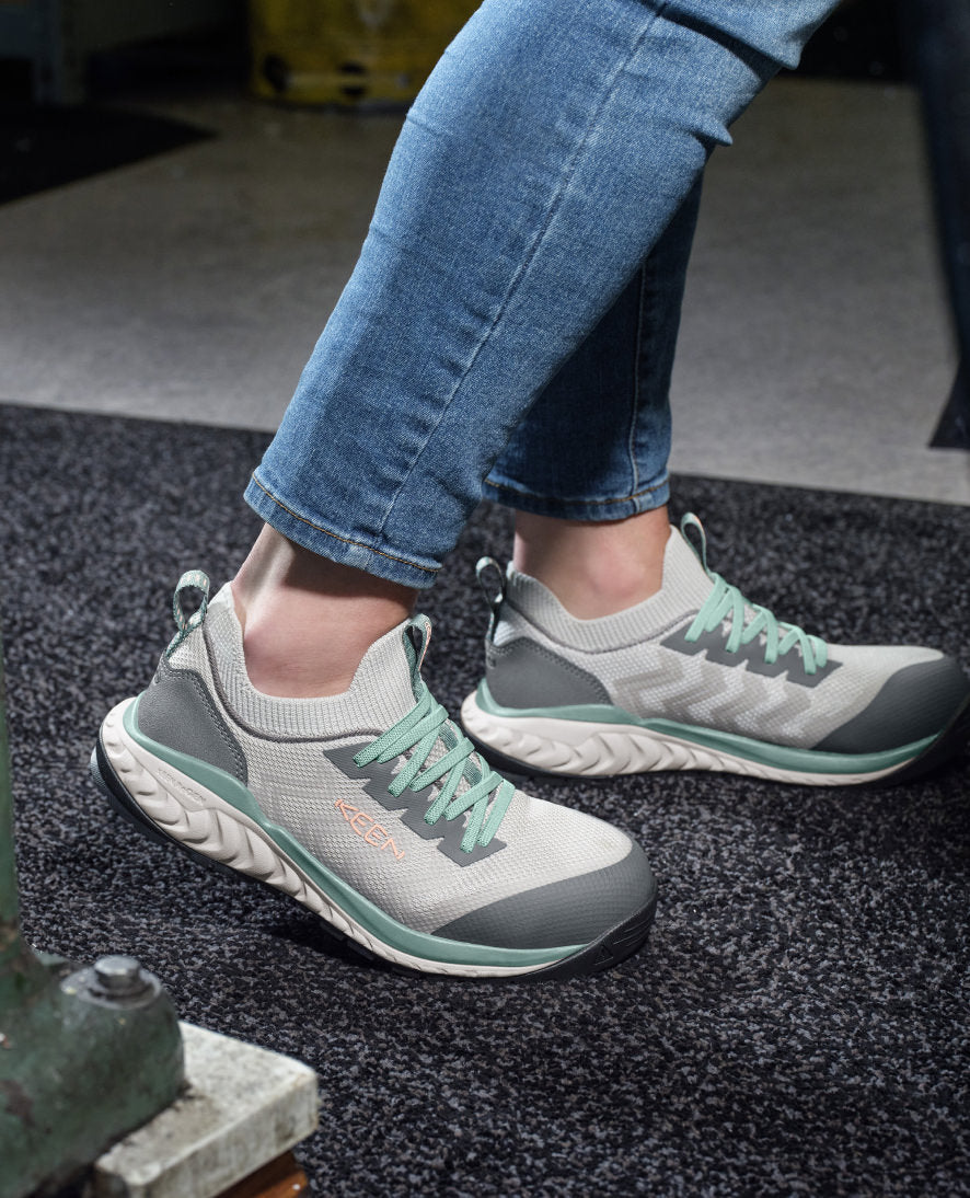 Women's Arvada Shift Work Sneaker | Carbon Toe | KEEN Footwear