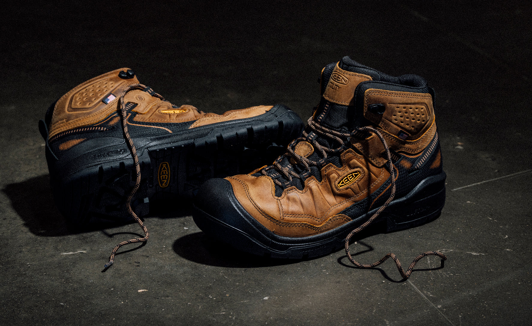 Men's Targhee IV Waterproof Work Boot (Soft Toe) | Belgian/Black