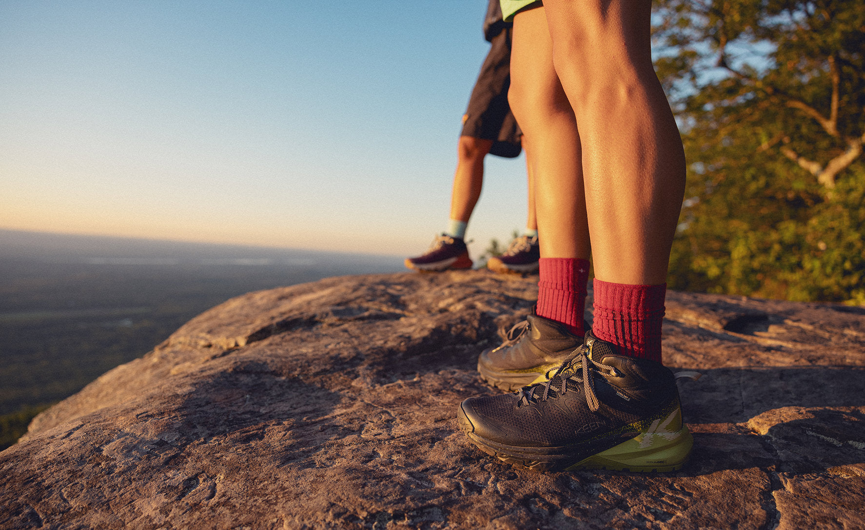 Men's Targhee Apex Waterproof Hiking Boot | Black/Golden Cypress