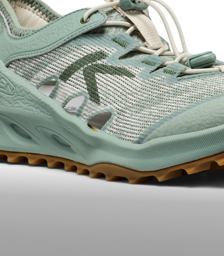 Women's Zionic ADV Open-Air Hiking Shoe | Black/Oak Buff | KEEN