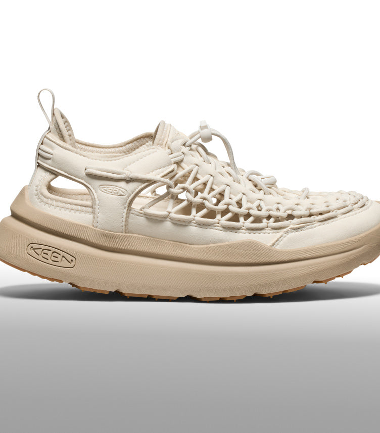 KEEN UNEEK WKスニーカーサンダル ベージュ Women's UNEEK WK Sneaker | Birch/Plaza Taupe | KEEN Footwear