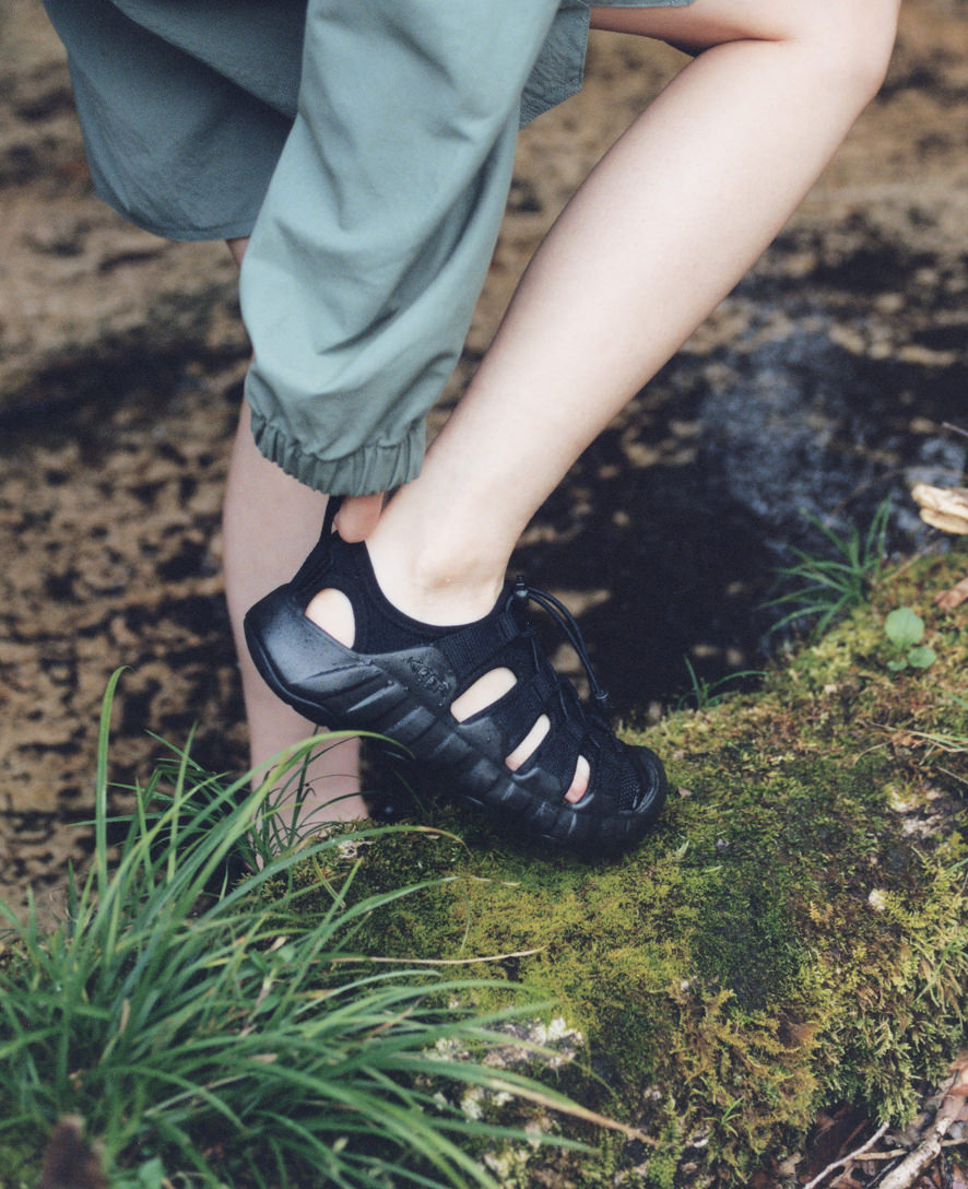 KEEN スノーピーク 25.5ブラックKEEN HYPERPORT H2 SP Men's Hyperport H2 Snow Peak Sandal | SP Triple Black | KEEN Footwear