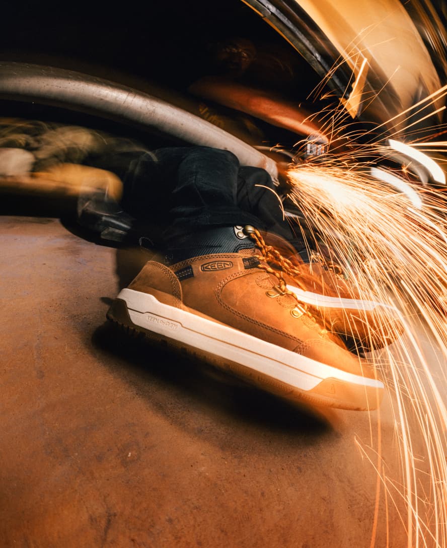 Men's Gibson Hiker Work Boot (Soft Toe) | Belgian/Gum | KEEN Footwear