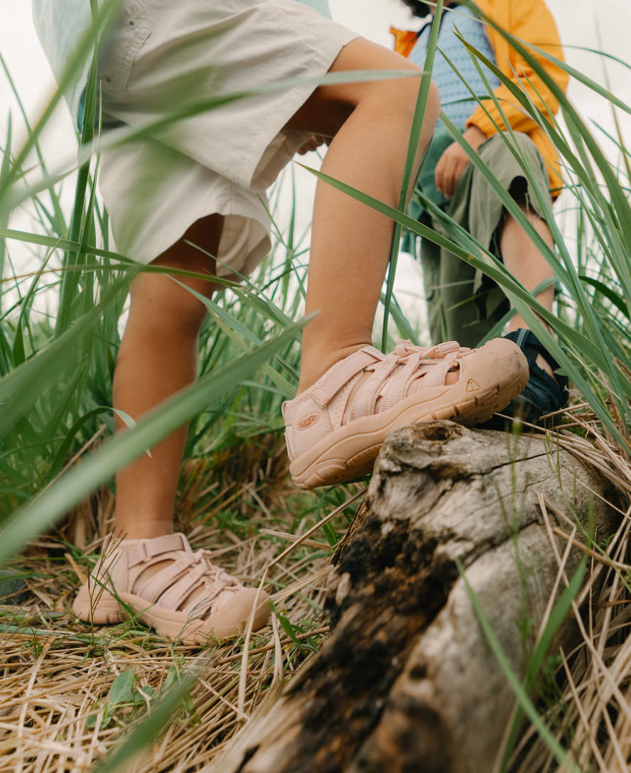 Big Kids' Newport H2 | Safari Monochrome | KEEN Footwear
