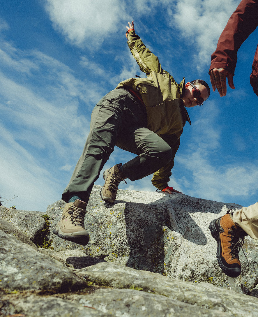 Women's Targhee IV Waterproof Hiking Boot | Coyote/Peach Fuzz