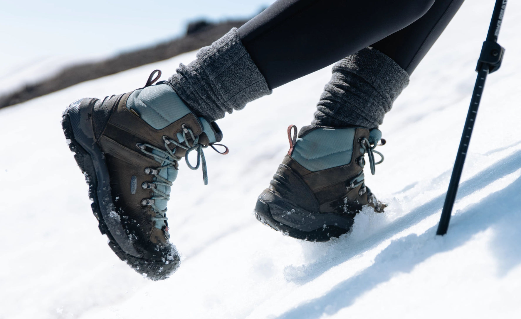 Women's Revel IV Hiking Boots | Black/Grey | KEEN Footwear