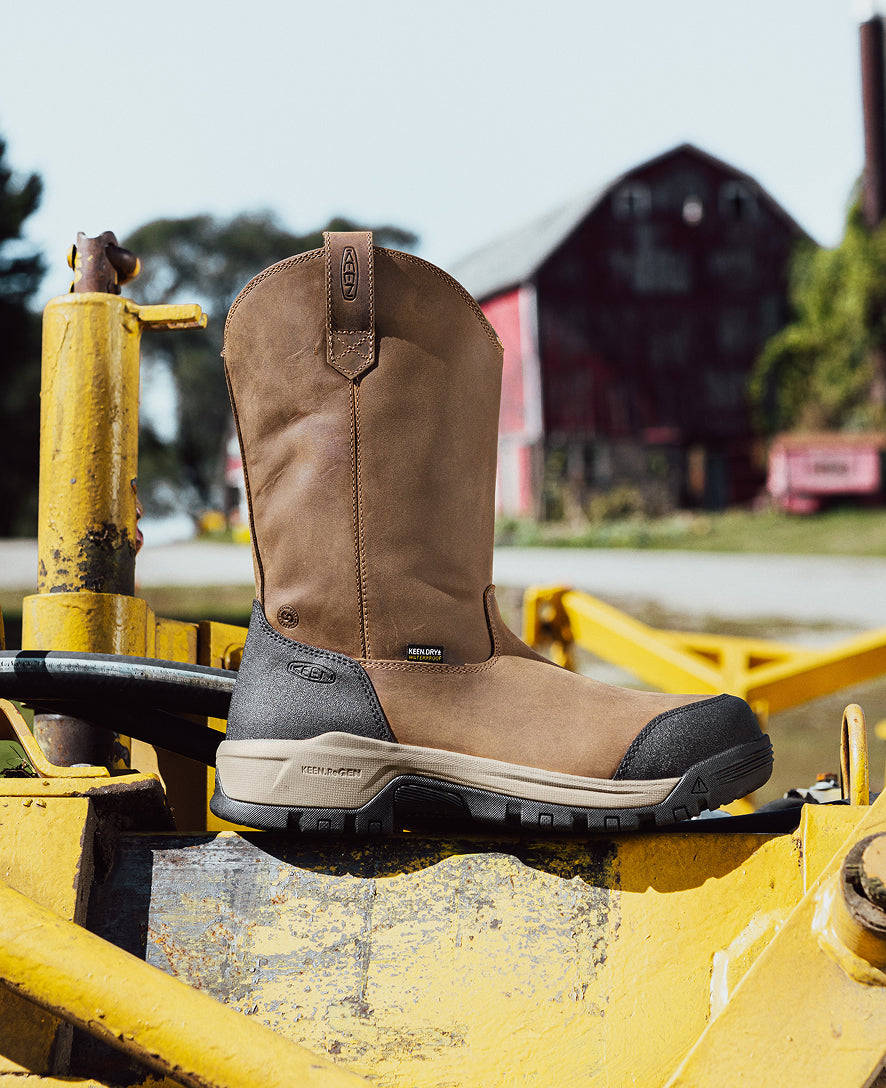 Men's Evanston Pull-On Waterproof Boot (Carbon Toe) Bison/Black