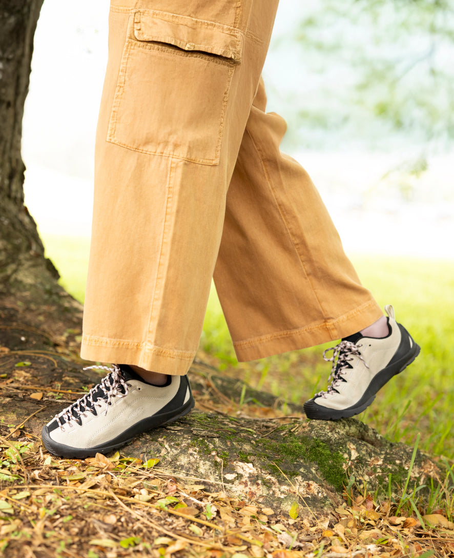 Women's Jasper Sneaker | Birch/Black | KEEN Footwear