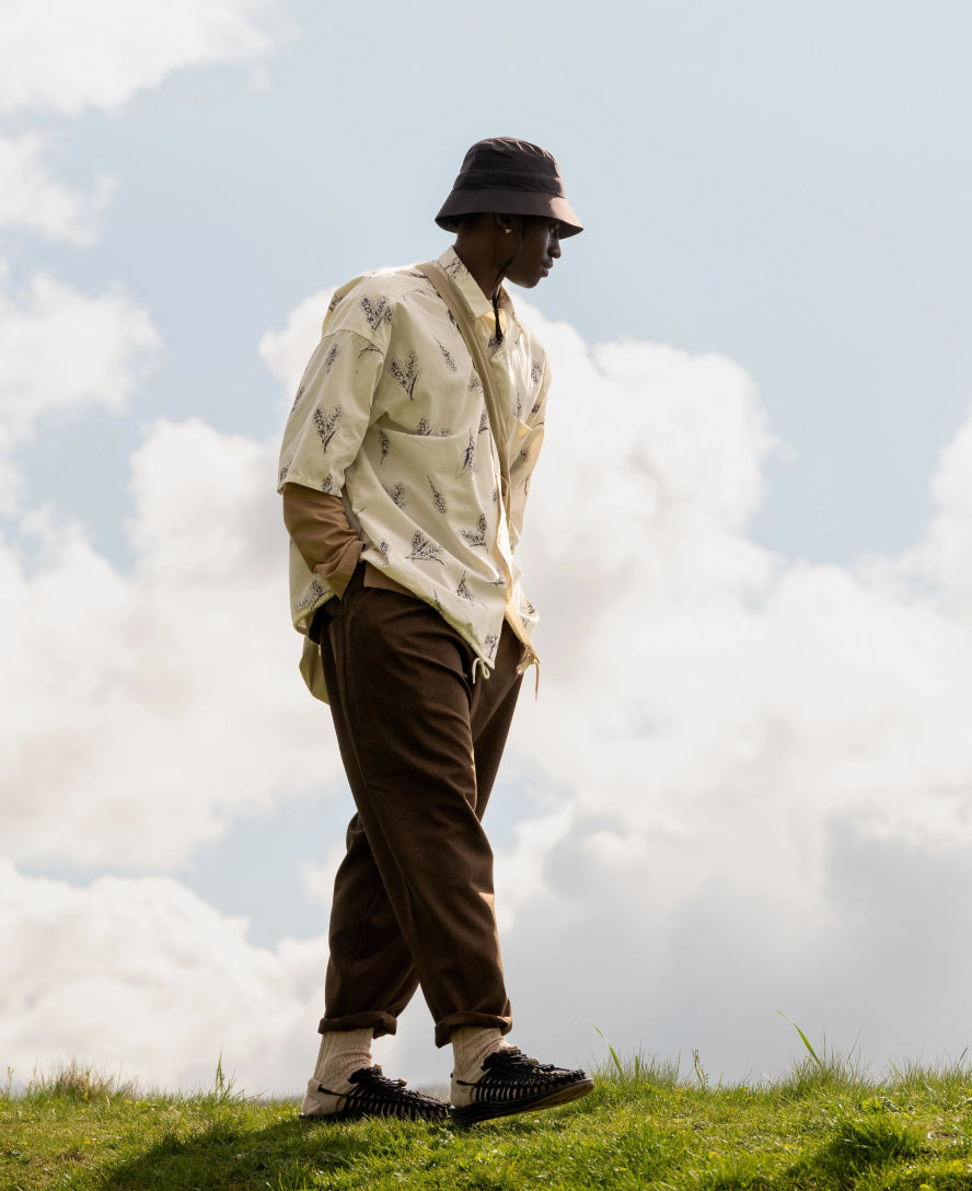 KEEN UNEEK MEN'S 29cm ブラック/ベージュ Men's Two-Cord Sandals | Black/Plaza Taupe | KEEN Footwear