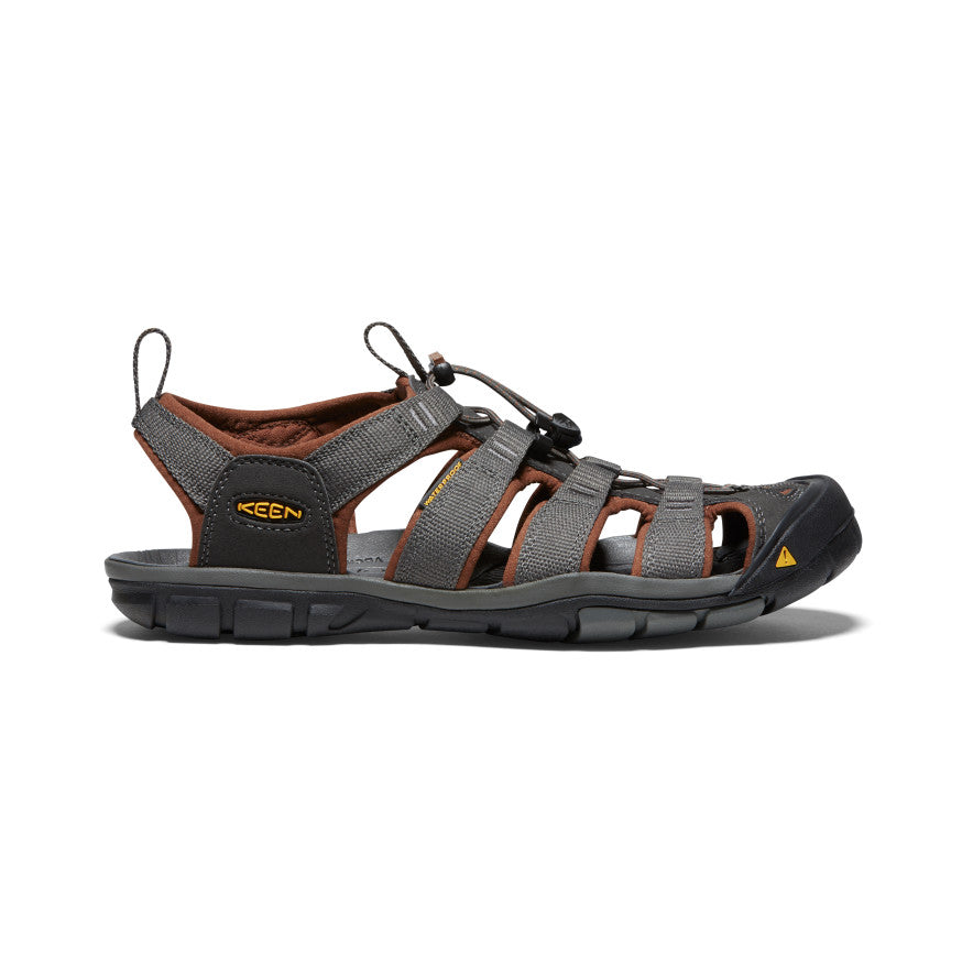 お歳暮ならオンライン Men's Clearwater Footwear KEEN | Raven | Sandals CNX 靴